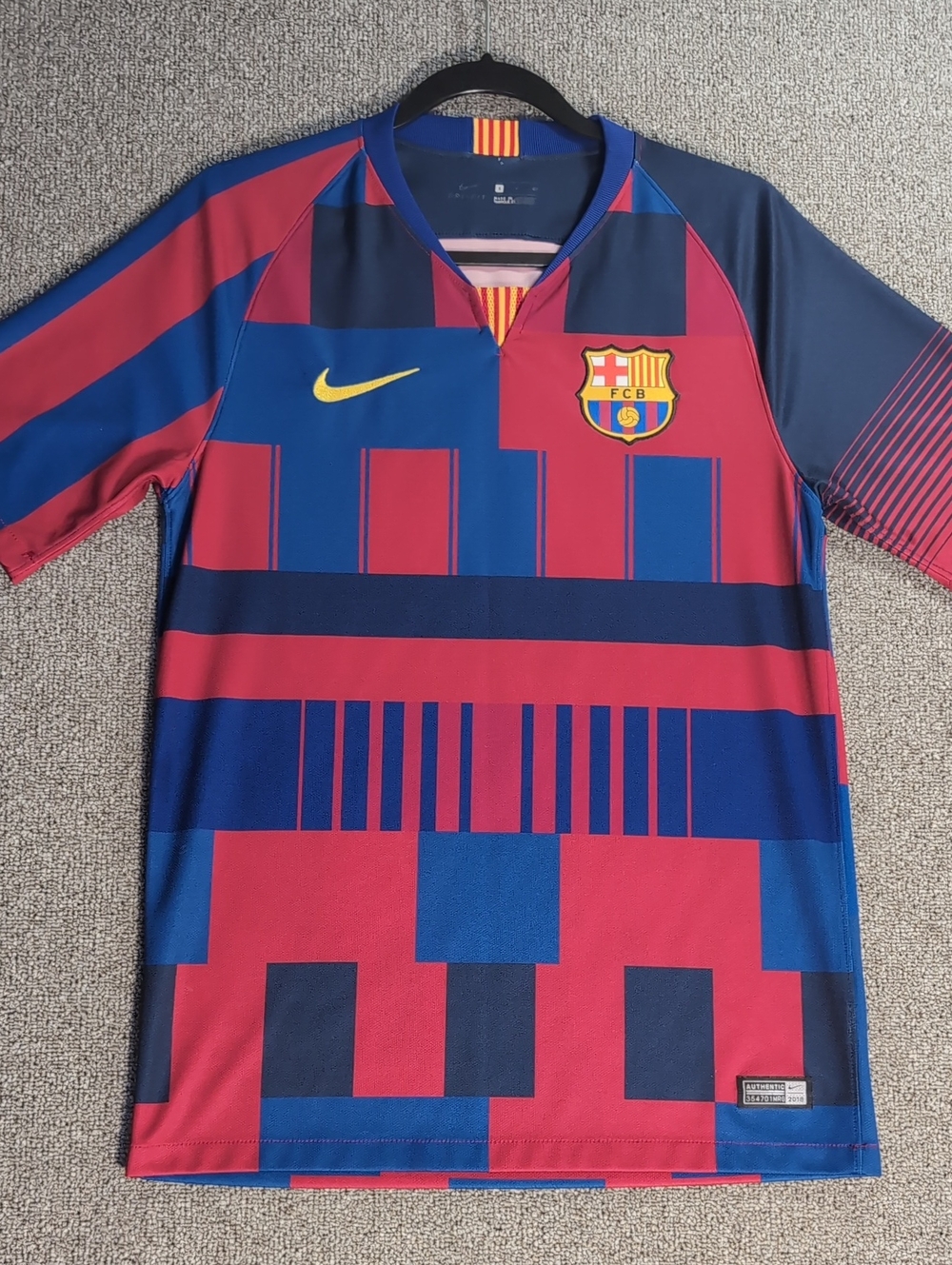 Nike x FC Barcelona 20th Anniversary Limited Edition Jersey Sz Small FIFA Soccer
